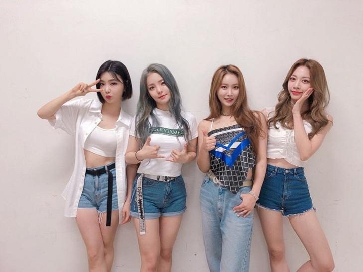 Kombinasi jeans yang unik