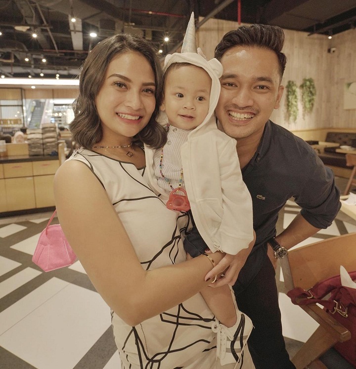 Kini Vanessa dan Bibi menikah resmi dan memiliki anak