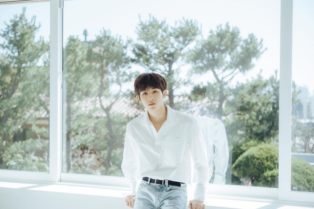 Visual Tampan Khas SM
