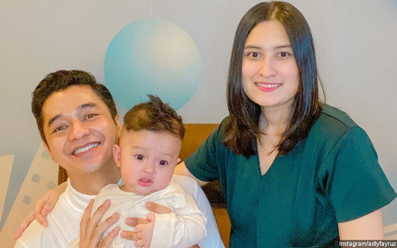 Anak Masih Kecil, Adly Fairuz Sudah Tulis Pesan Ini Untuk Sang Buah Hati