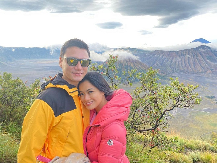 <i>Relationship goals</i>, rayakan hari spesial di Bromo