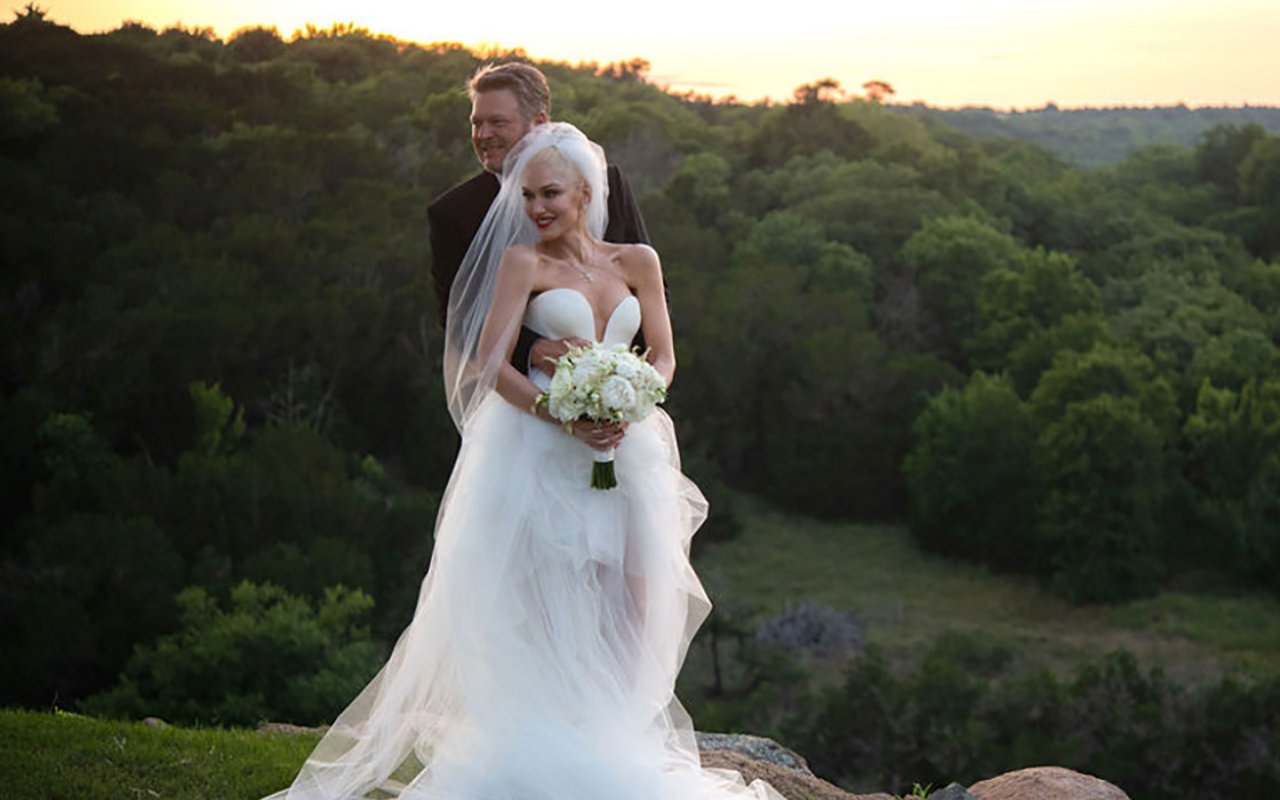 Blake Shelton Enggan Rahasiakan Pernikahannya Dengan Gwen Stefani, Beber Alasan Emosional Ini