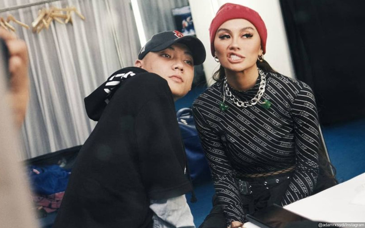Adam Rosyadi Kena Cibir, Pembelaan Agnez Mo Makjleb: He’s My Boyfriend