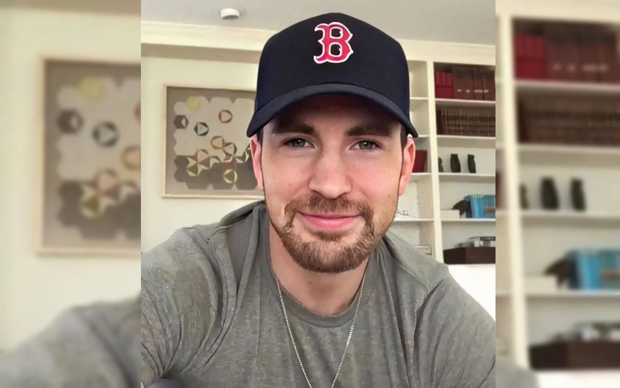 Begini Reaksi Chris Evans Tanggapi Lizzo Yang Mengaku Tengah Hamil Anaknya