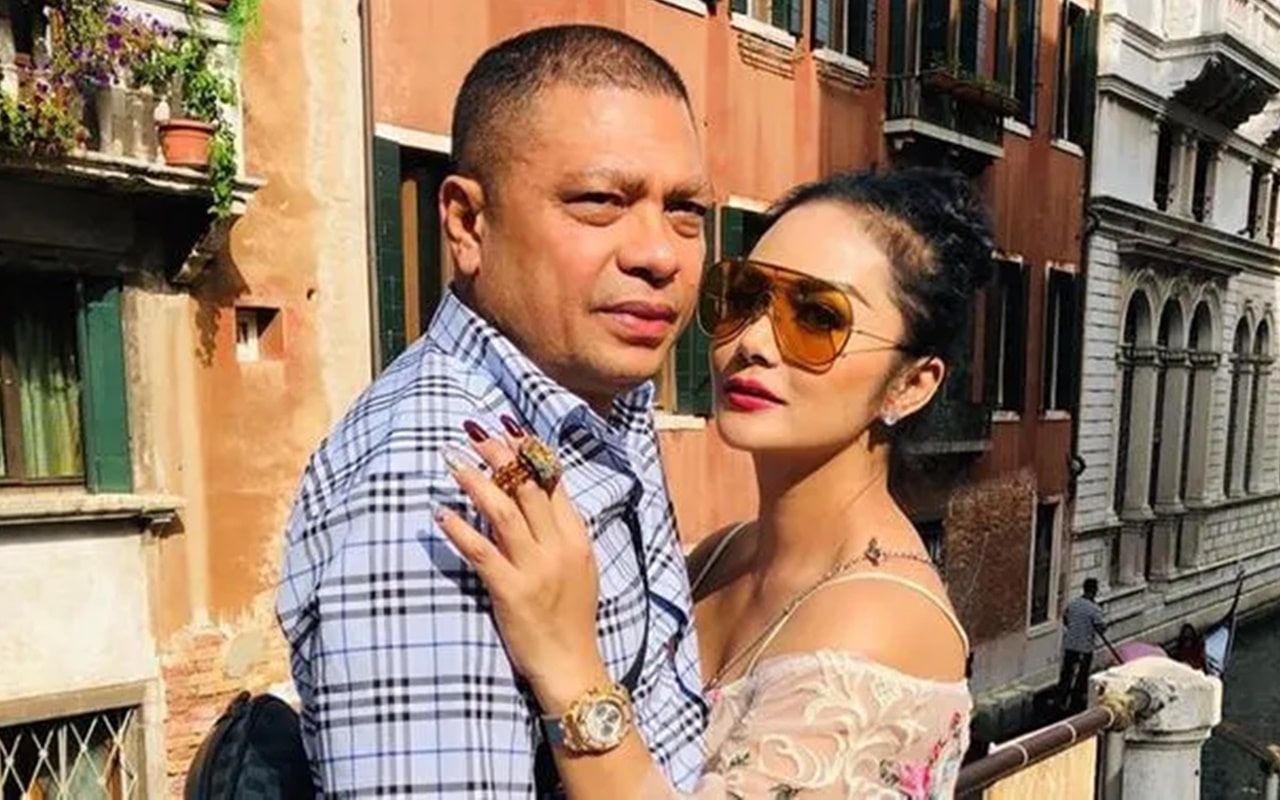 Krisdayanti Makin Langsing Usai Turun 8 Kg, Reaksi Raul Lemos Sungguh Tak Romantis