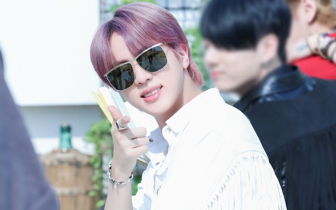 Jin BTS Resmi Jadi Cowok Terganteng Sedunia dan Terbukti Secara Ilmiah