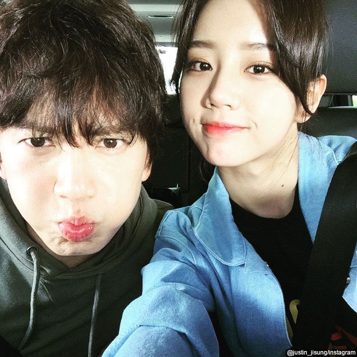 Momen akrab bareng hyeri girl's day