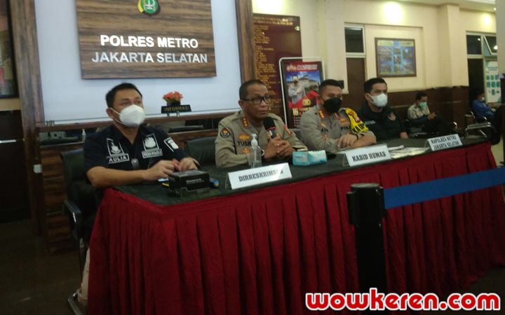 Kronologi Dinar Candy Diamankan Polisi Usai Aksi Berbikini
