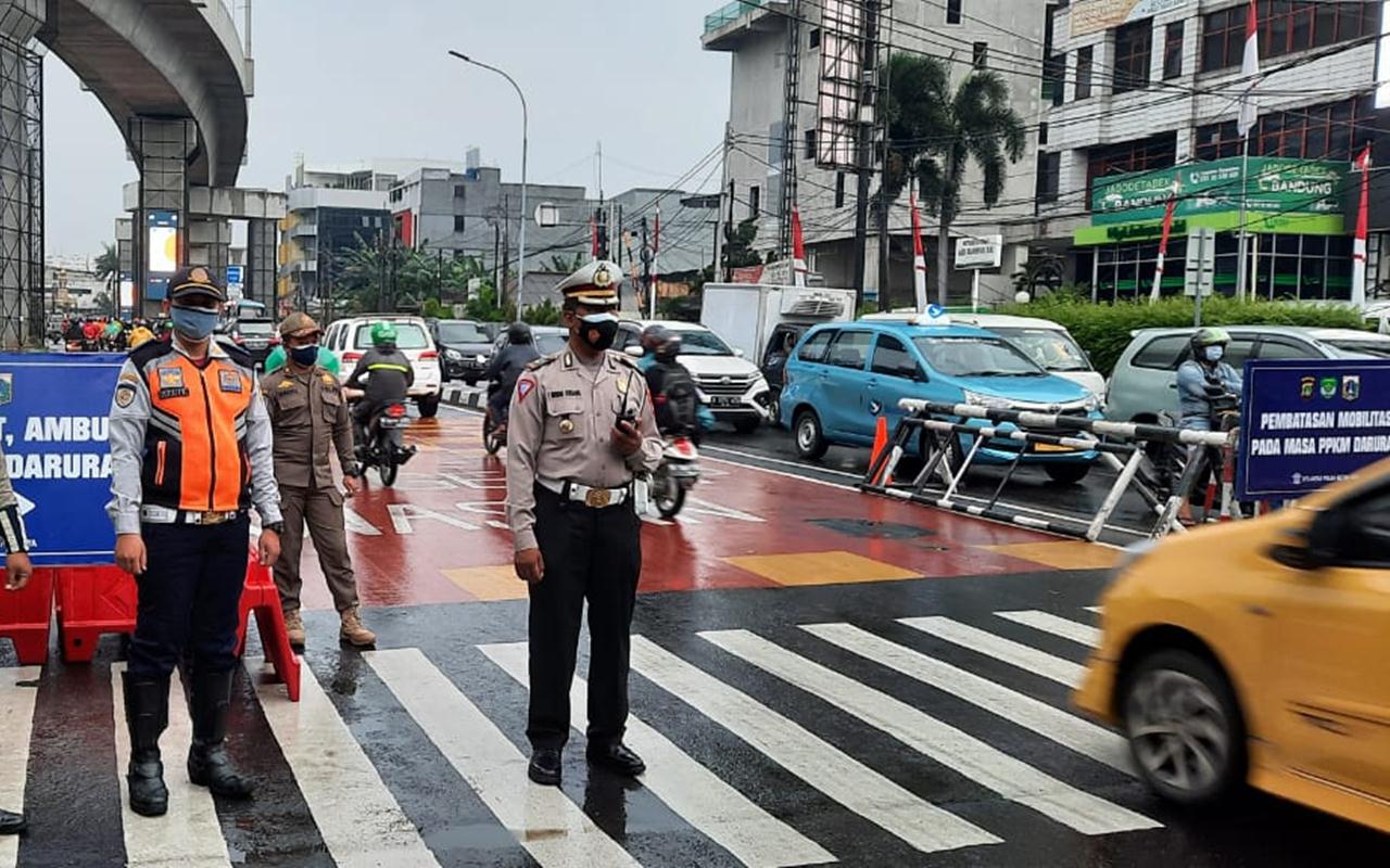 PPKM Level 4 Luar Jawa-Bali Malah Diperpanjang Sampai 23 Agustus, Berlaku di Mana Saja?