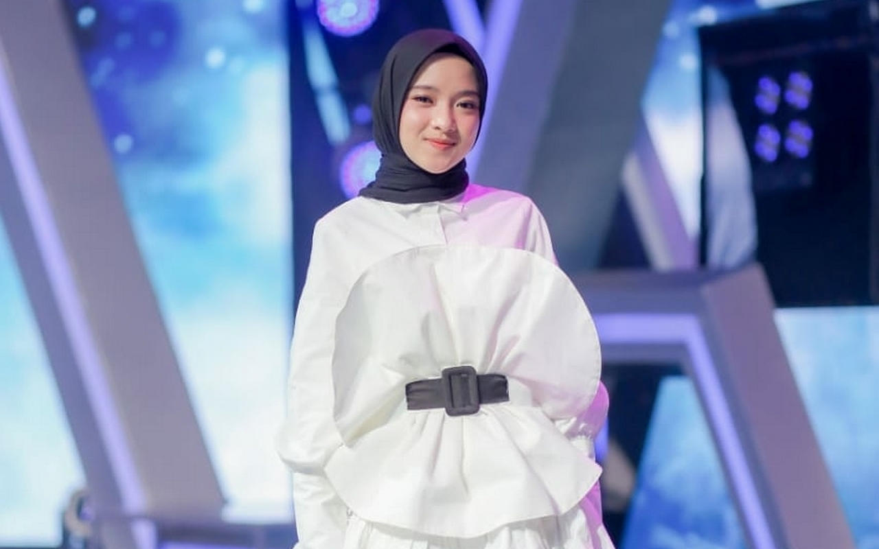 Nissa Sabyan Pamer Ootd Super Cantik Komentar Sahabat Soal Pernikahan