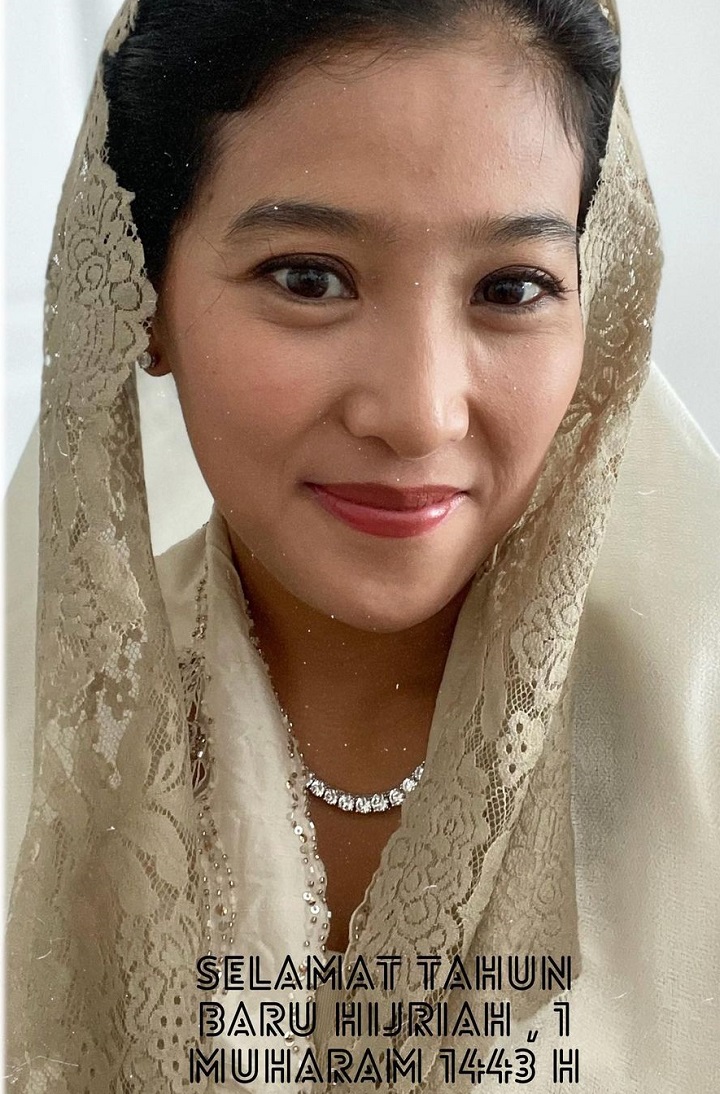 Tampil Anggun Saat Tahun Baru Hijriyah