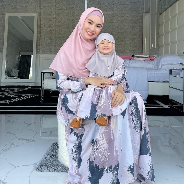 Kompak Dengan Si Bungsu