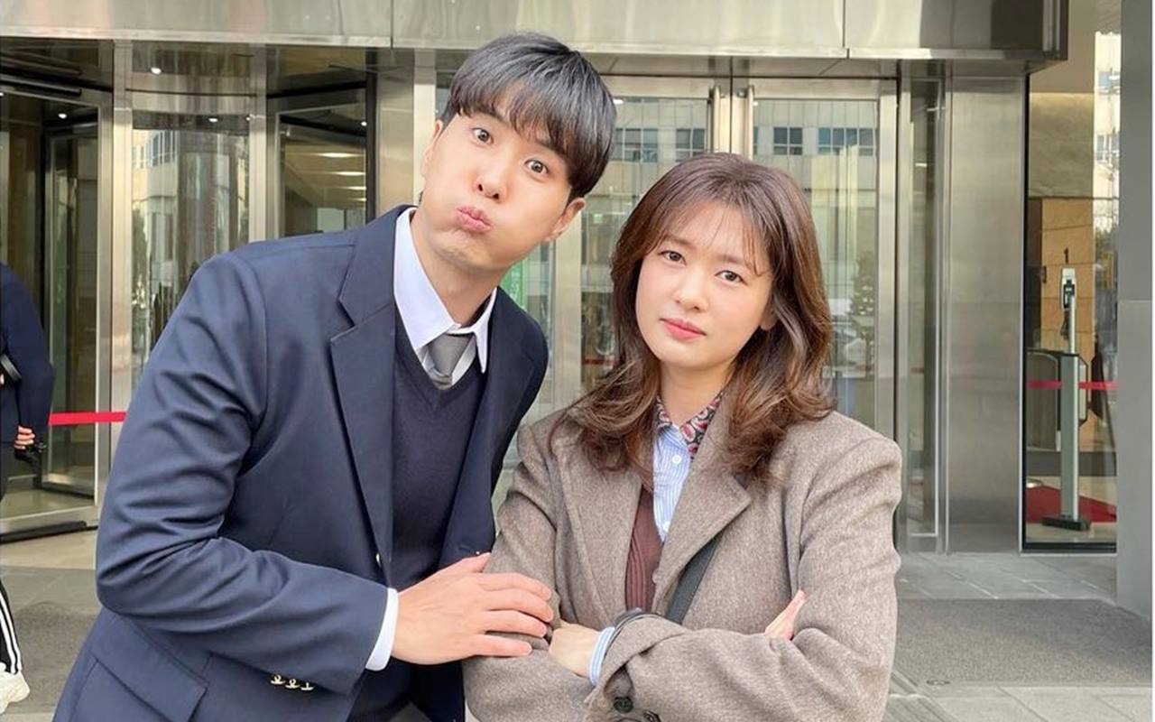 Jung So Min Akui Kim Ji Suk Lebih Dewasa Selama Syuting Bareng di 'Monthly Magazine Home'