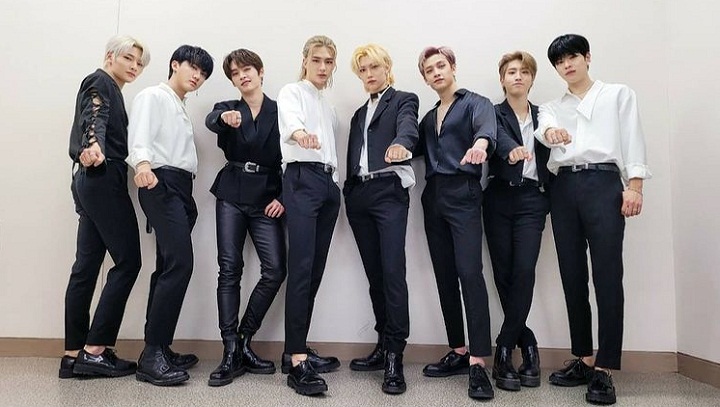 Stray Kids