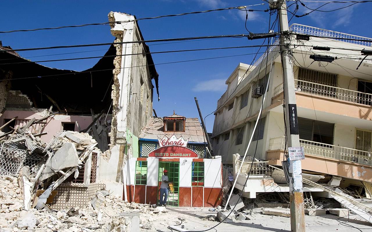Haiti Diguncang Gempa Bumi 7,2 M, 300 Orang Lebih Meninggal Dunia