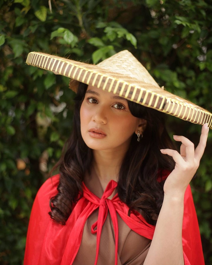Dhea imut