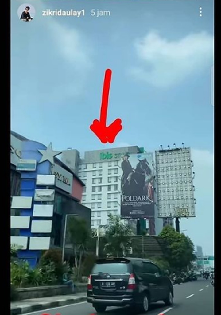 Curhatan Zikri