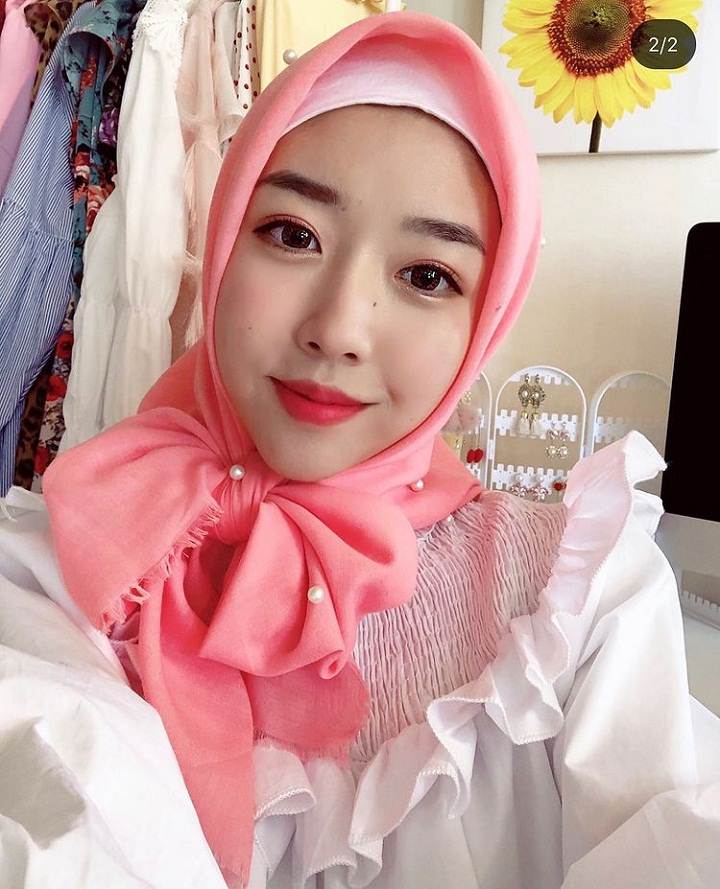 Potret saat pakai hijab