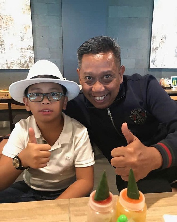 Tukul Kompakan gaya dengan Wahyu