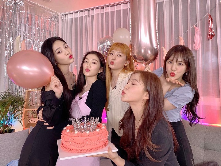Kebersamaan Bareng Red Velvet