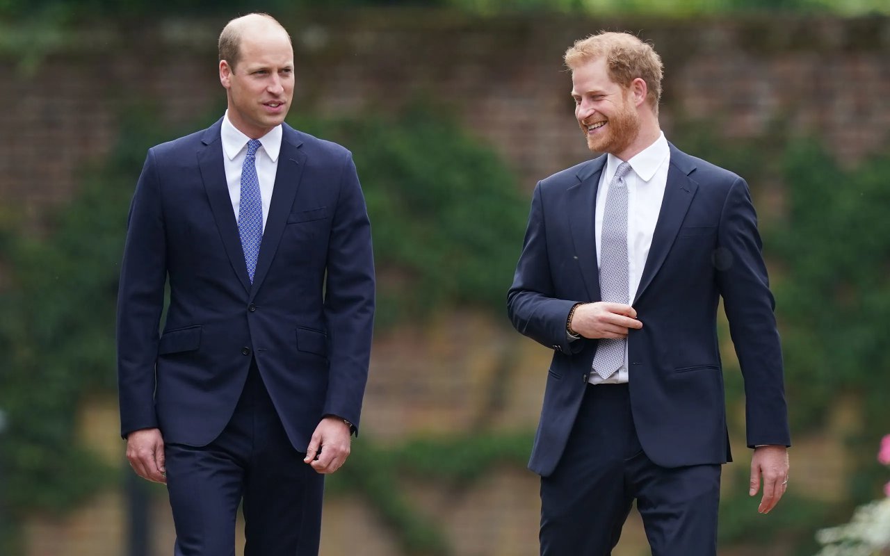 Sebut Sang Kakak Terjebak Sistem Monarki, Harry Iri Pada William Yang Diklaim Bakal Jadi Calon Raja?