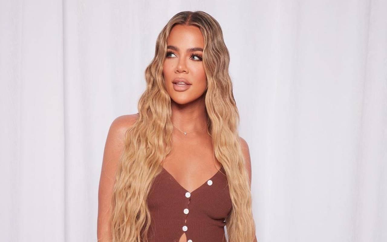 Khloe Kardashian Kena Kritik Tajam Usai Akui Benci Wanita Yang Kerap Ngeluh Soal Berat Badan