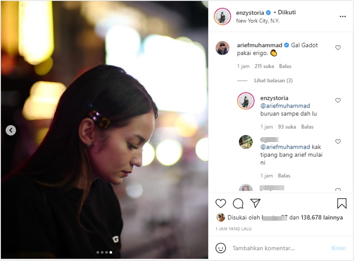 Enzy Storia Pamer Foto di New York Bareng Sederet Artis, Komentar Arief Muhammad Bikin Salfok