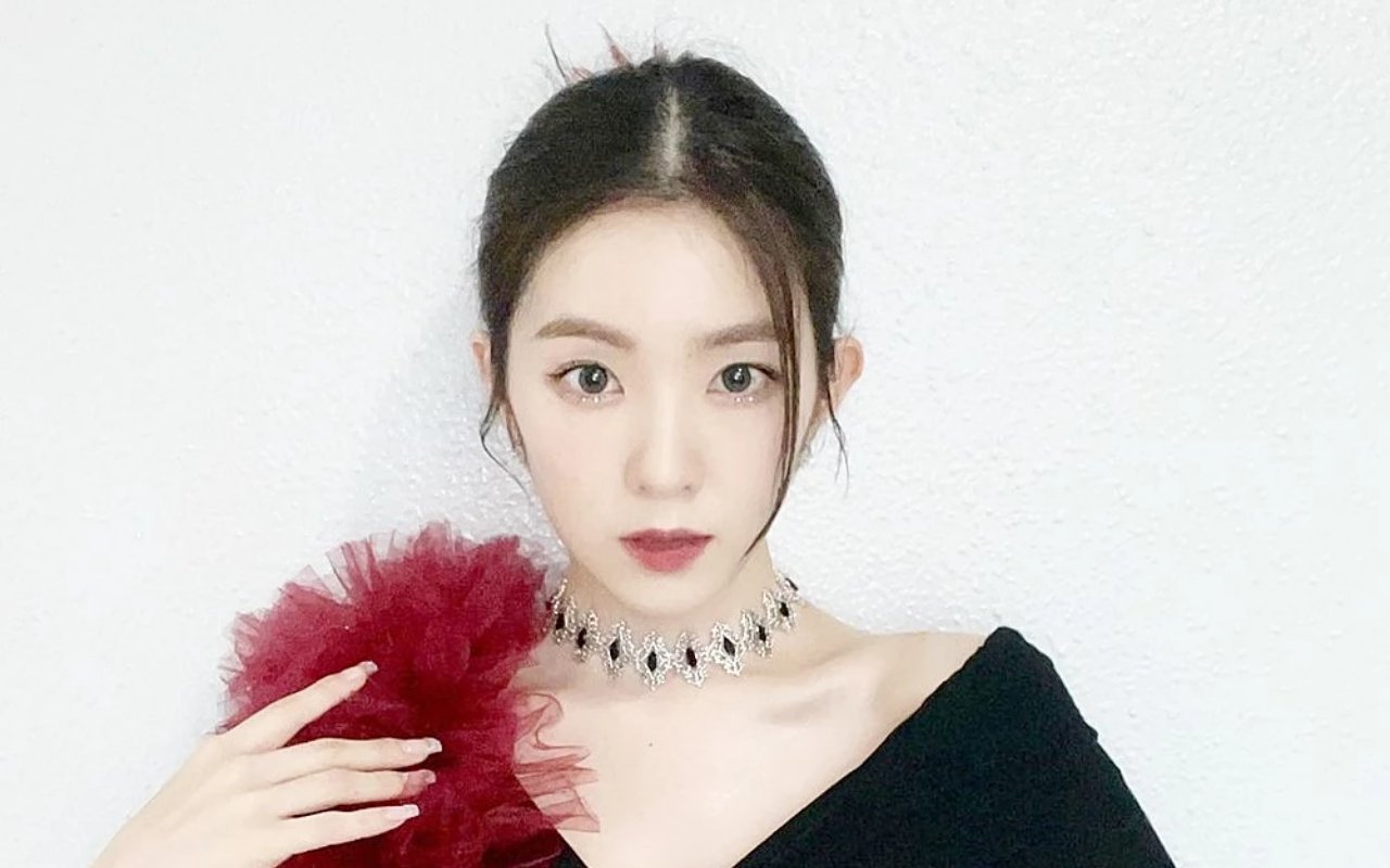 Cantik Paripurna, Potret Menggoda Irene Red Velvet Tuai Sorotan