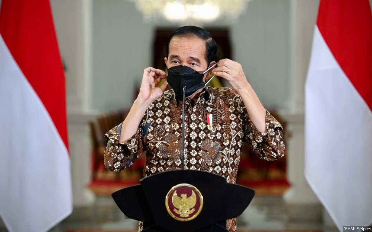 Sertifikat Vaksin COVID-19 Jokowi Bocor, Jubir Presiden Hingga Kemendagri Angkat Bicara