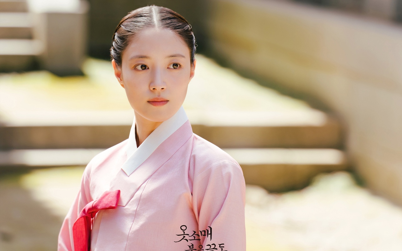 Lee Se Young Bukan Dayang Istana Biasa, Tim Produksi Puji Pesonanya di 'The Red Sleeve Cuff'