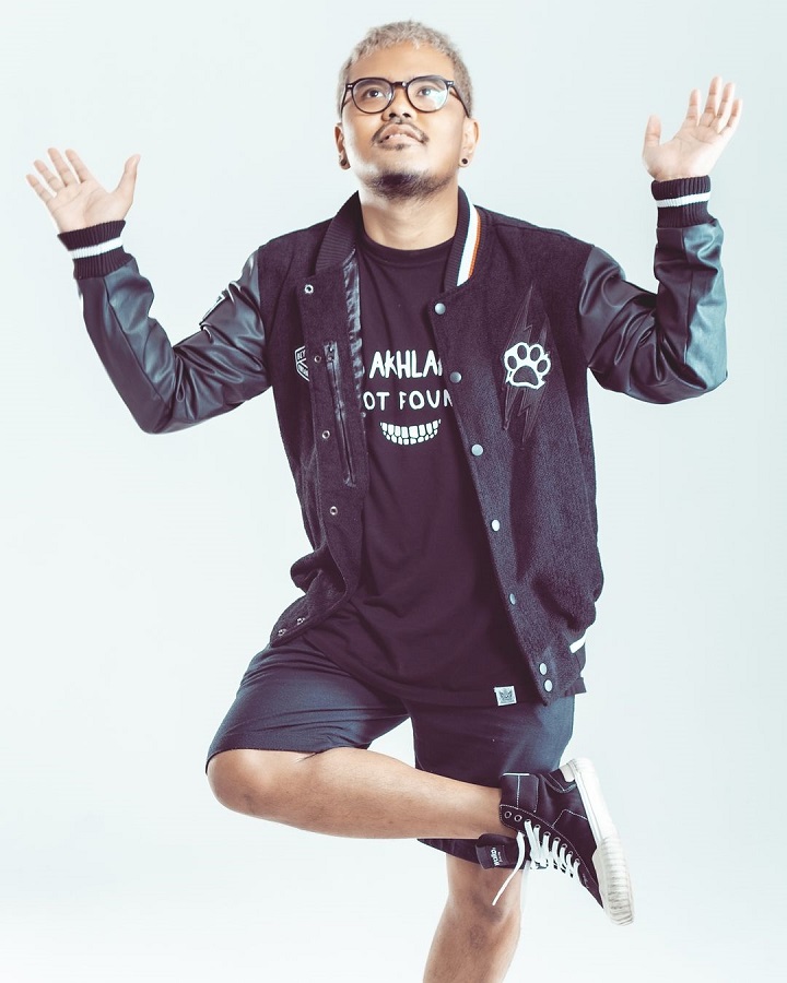 OOTD Kece Serba Hitam