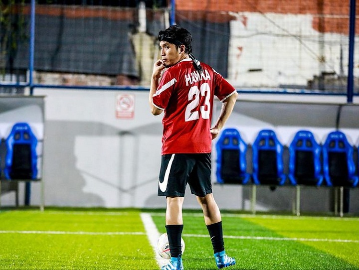 Gemar sepak bola