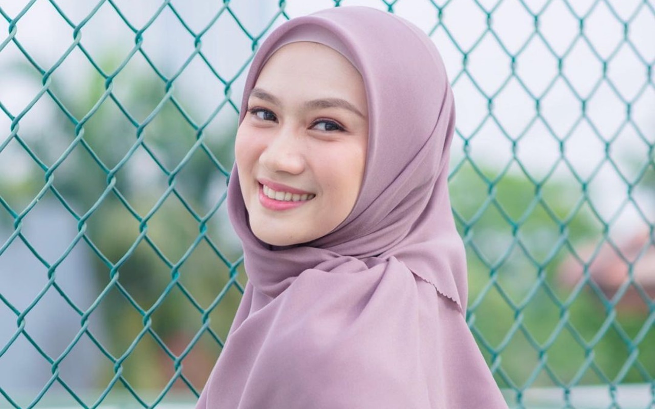 Melody eks JKT48 Bikin Kaget Sempat Dikira Pakai Baju Seksi, Ini Pemicunya