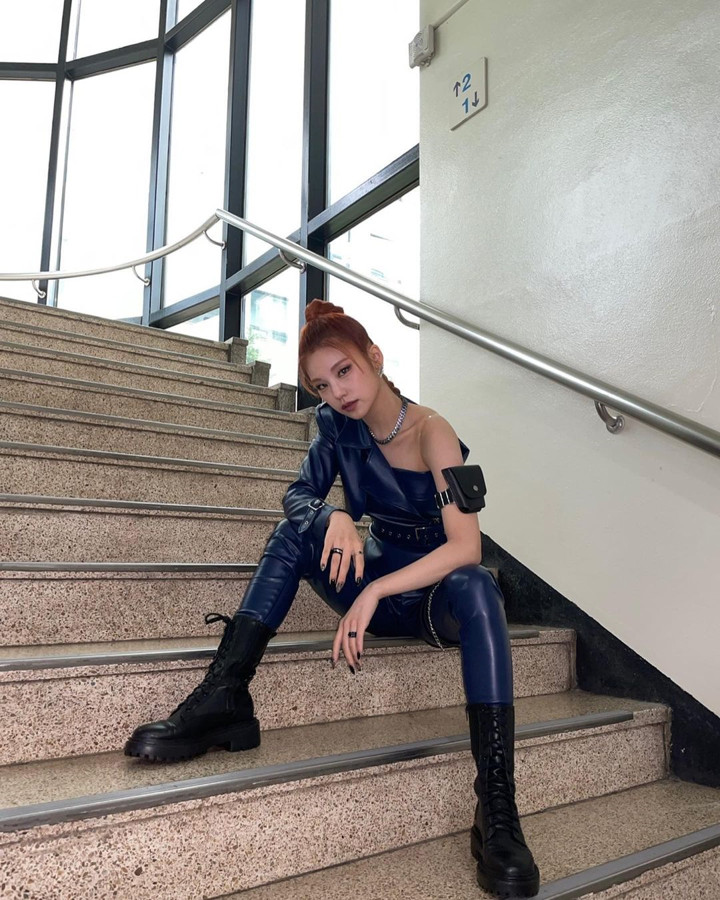 Yeji <i>stunning</i> dan sukses bikin <i>damage</i> 
