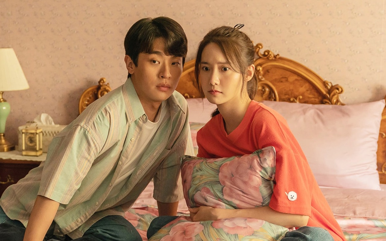 Yoona SNSD Nangis Terima Hadiah Dari Park Jung Min di Hari Terakhir Syuting 'Miracle'