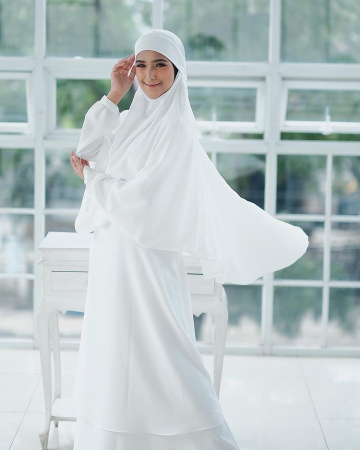 Syar'i dan elegan