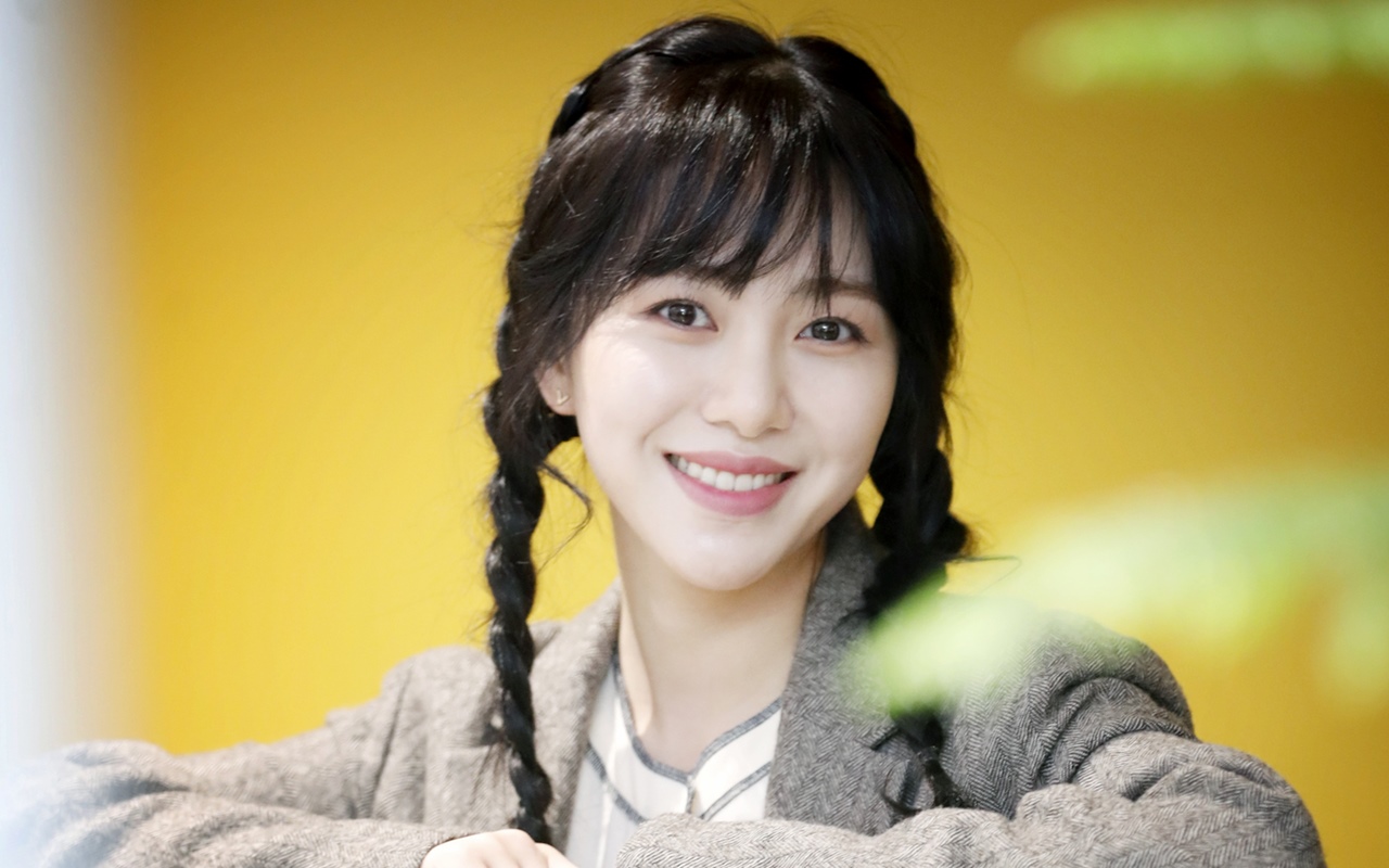 Mina Singgung Lagi Laporan Dispatch Soal Obrolan dengan Jimin, Ternyata Sudah Diedit?