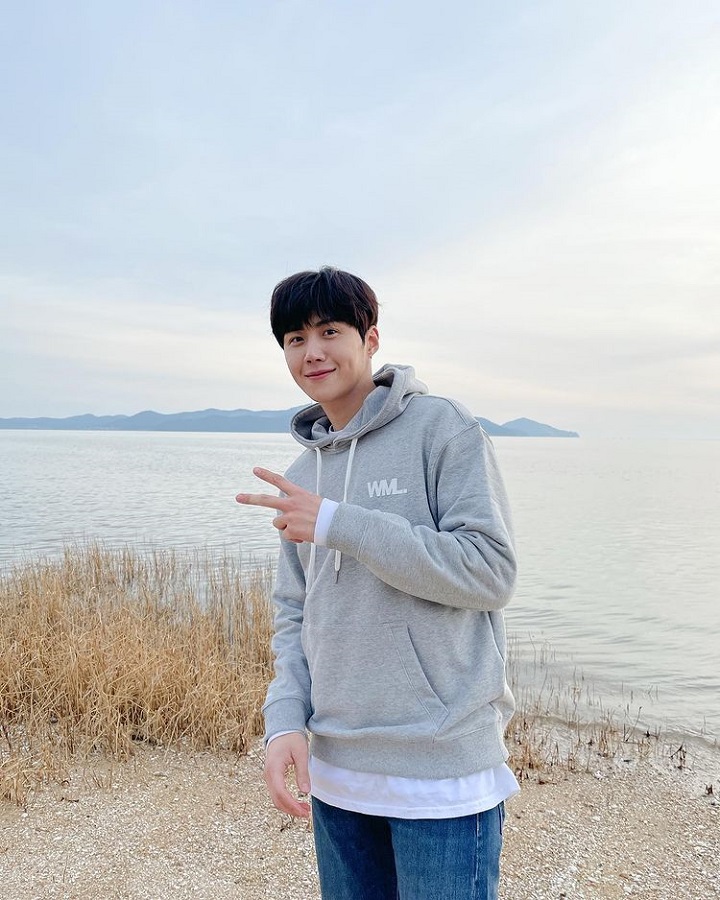 Kim seon ho