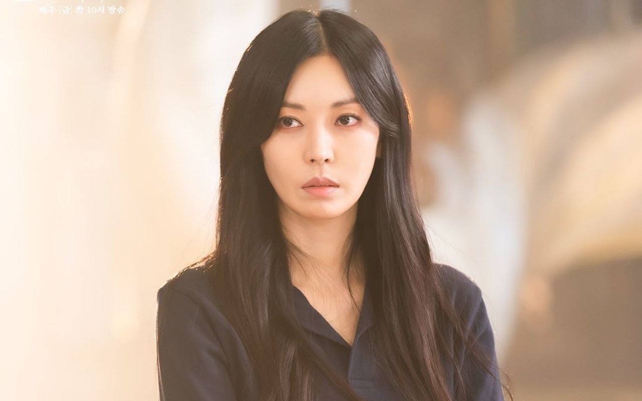 Akhirnya Kena Karma, Kim So Yeon Tampil Menyedihkan di Still Cut Episode Terakhir 'Penthouse 3'