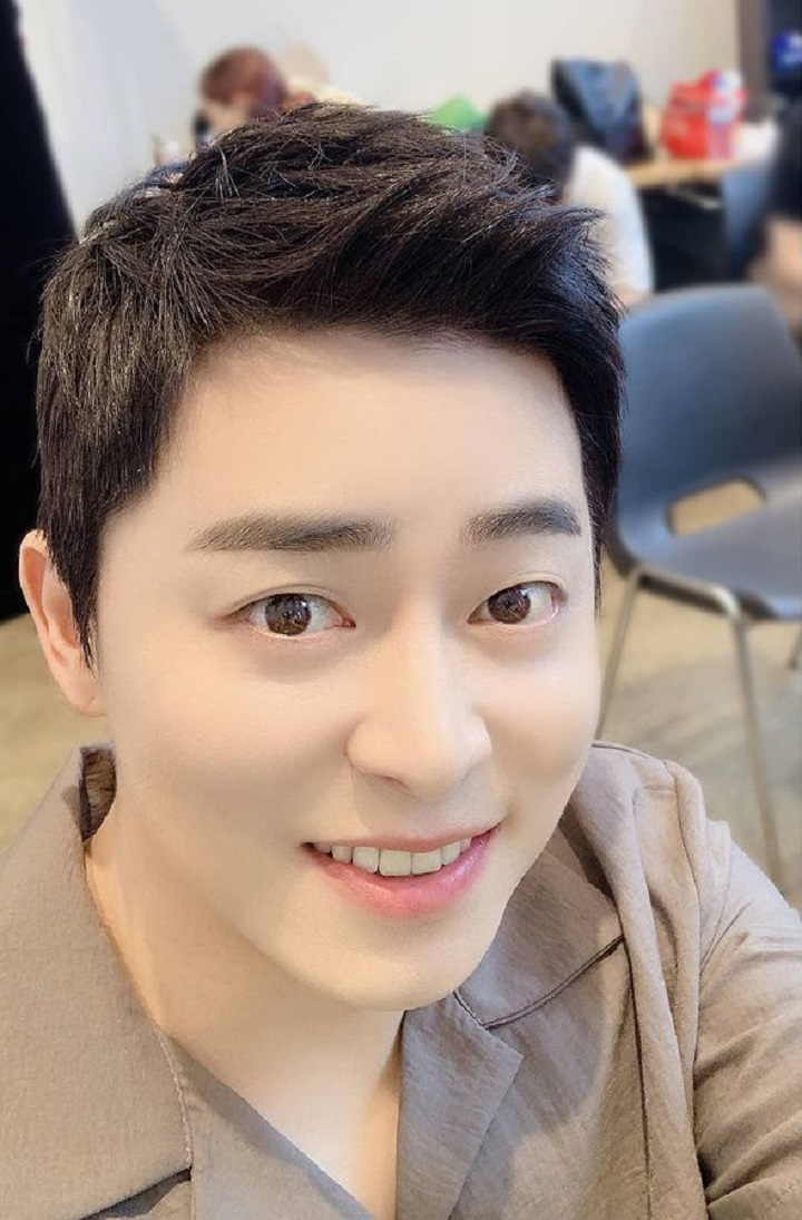 <i>Flawless</i> di usia kepala empat!