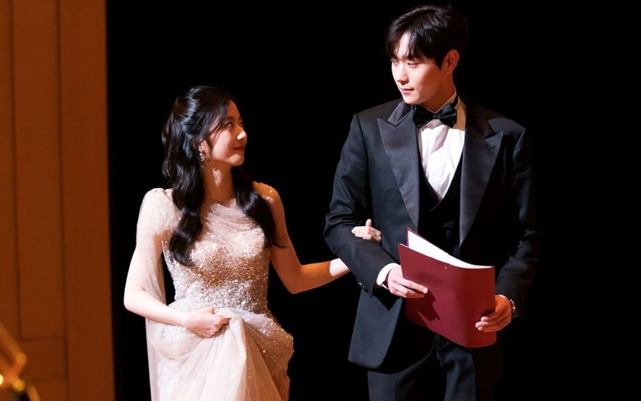 Kim Hyun Soo Sempat Khawatir Syuting Adegan Romantis Bareng Kim Young Dae di 'Penthouse', Kenapa?