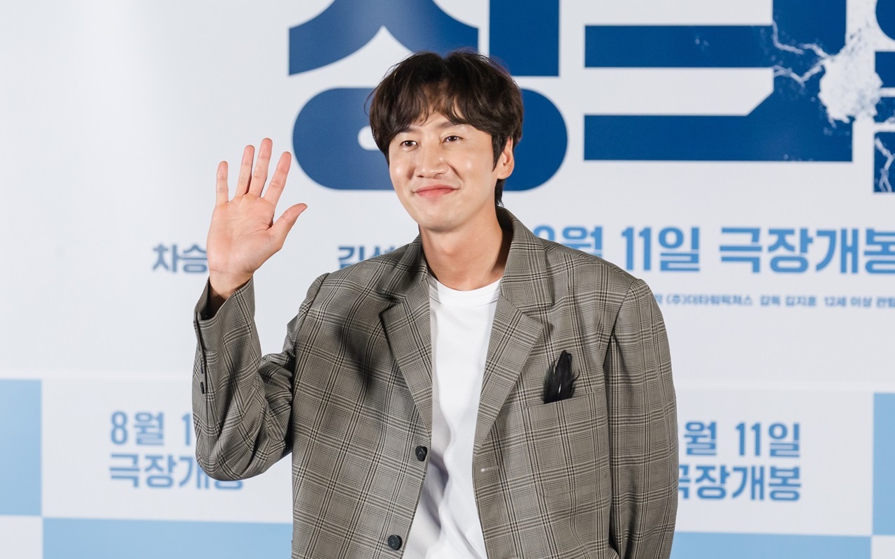 Lee Kwang Soo Sulit Adaptasi Dengan Program Lain Gara-Gara Terbiasa di 'Running Man'