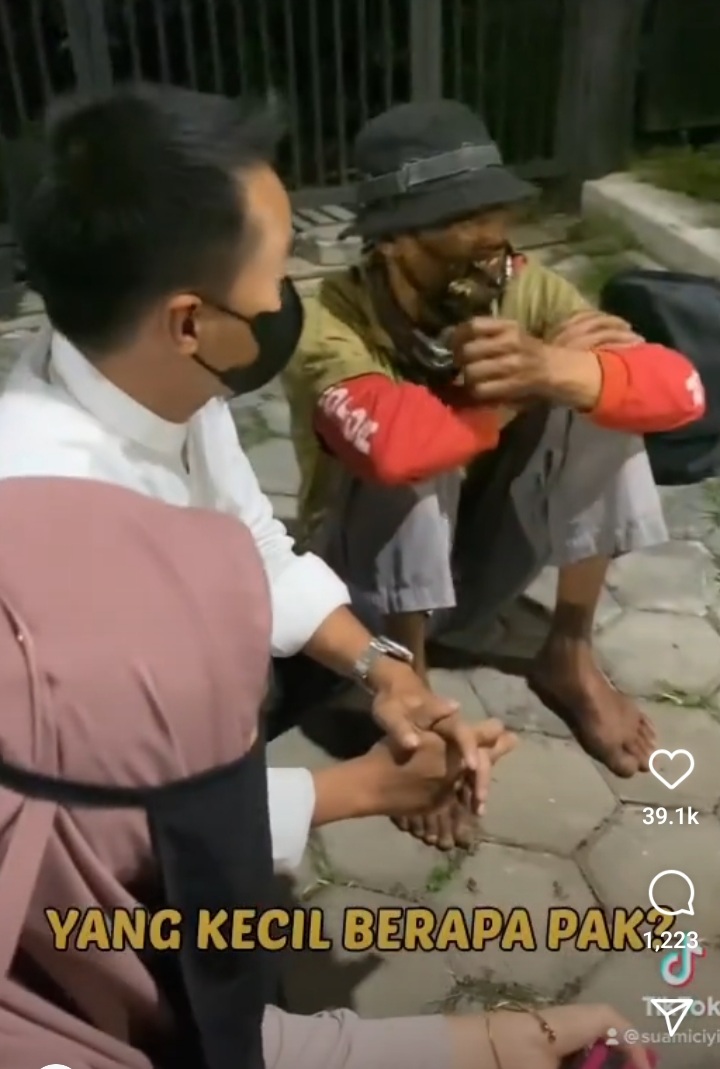 Melakukan kebaikan bersama 