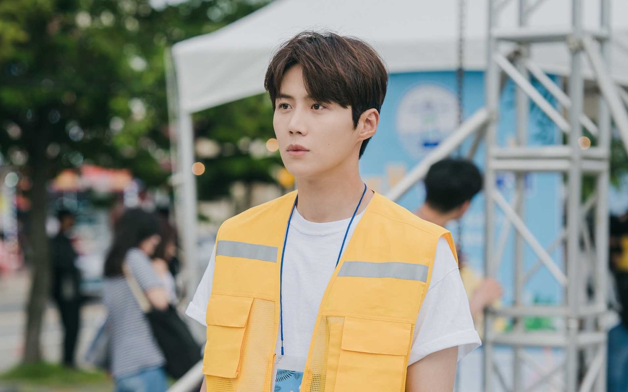 Get Hometown Cha Cha Cha Hong Bajang Background