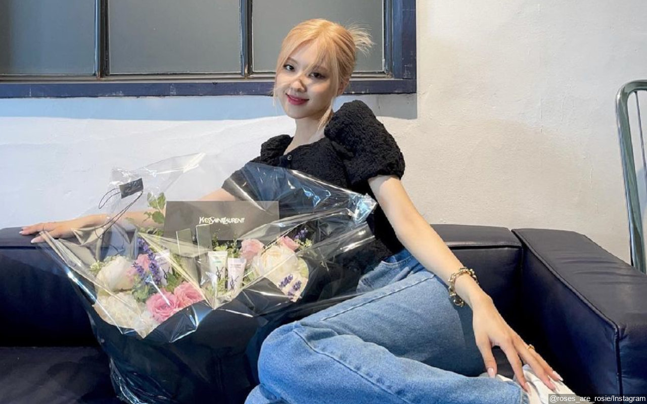 Rose BLACKPINK Bak Boneka Hidup di Met Gala, Kaki dan Lengan Kurus Disorot