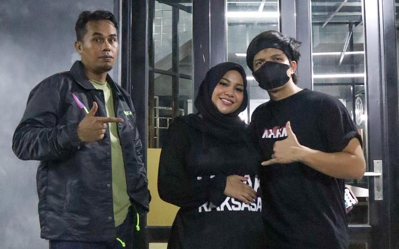 Lord Adi Ditawari Buka Restoran Bareng Aurel Hermansyah, Responnya Tak Terduga