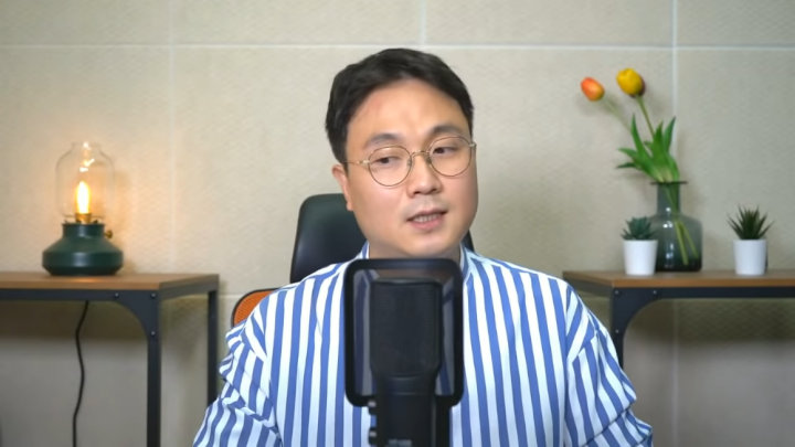 Heo Yi Jae \'Prince Hours\' Diminta Ungkap Nama Aktor yang Ajak Dia Berhubungan Seks