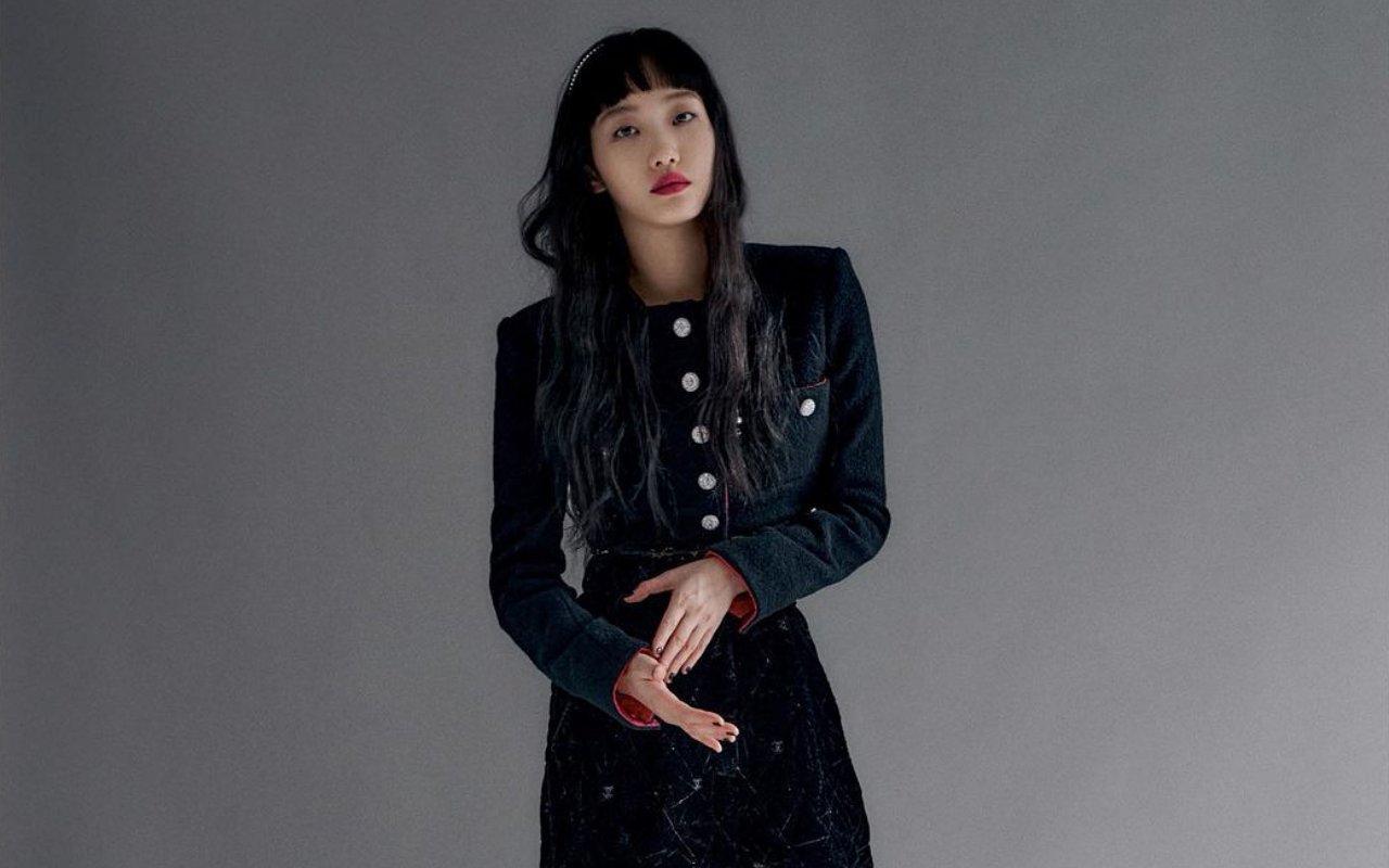 Kim Go Eun berbicara tentang manfaat yang diterimanya sebagai duta merek mewah Chanel saat tampil di episode terbaru 'You Quiz on the Block' pada 15 September.