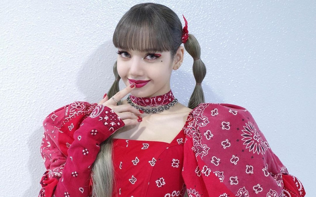 Debut Stage di Korea, Fans Lisa BLACKPINK Tak Terima Penyanyi Lain Menang 'Inkigayo'