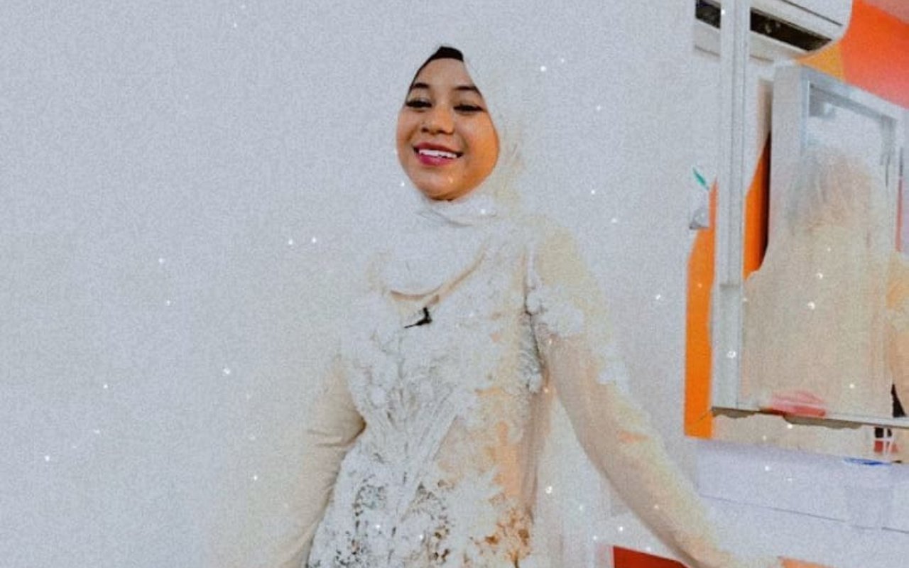 Dihujat Usai Lepas Hijab, Cimoy Montok Justru Balas Sindir Begini